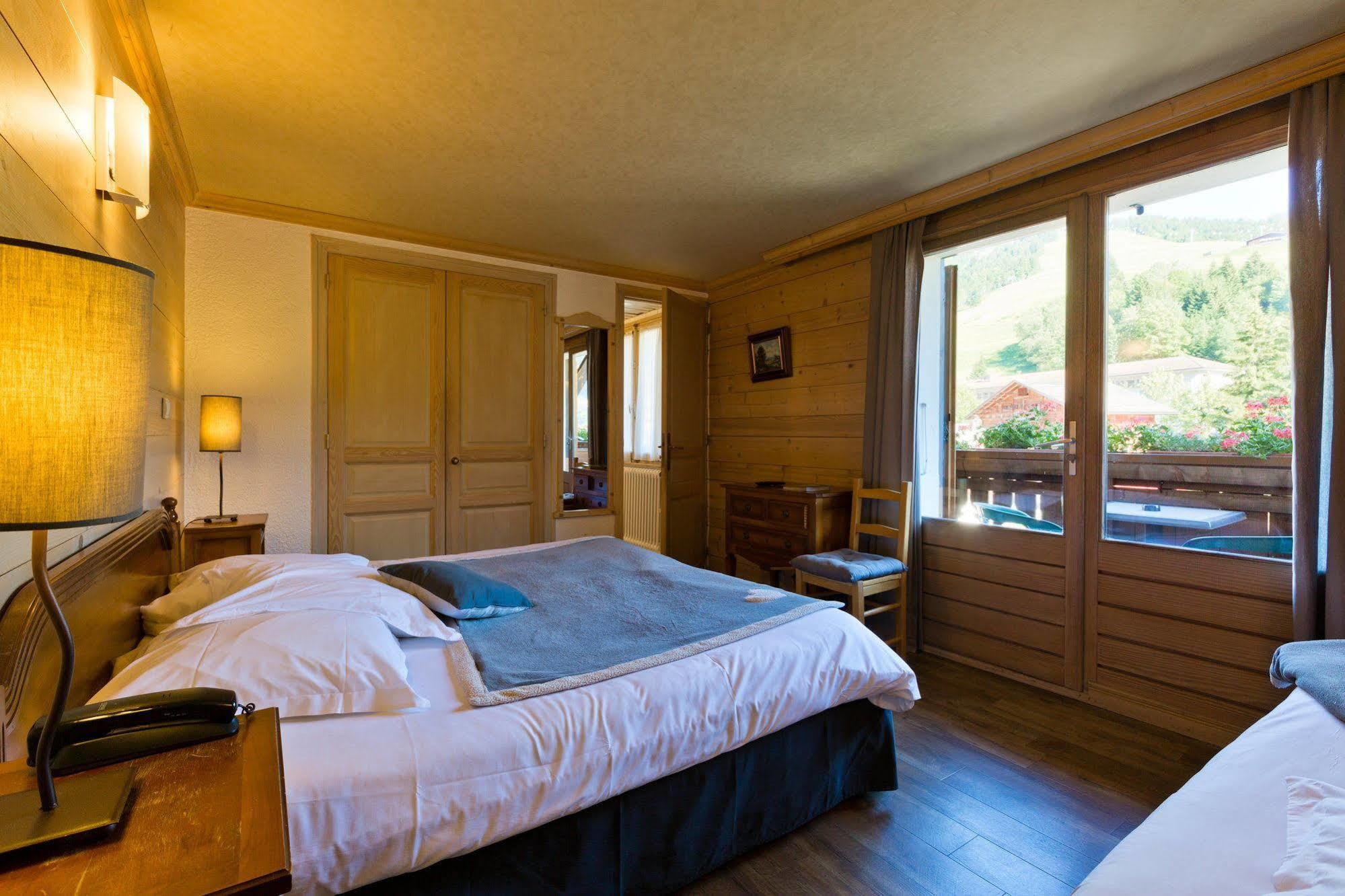 Hotel La Montagne La Clusaz Exteriér fotografie
