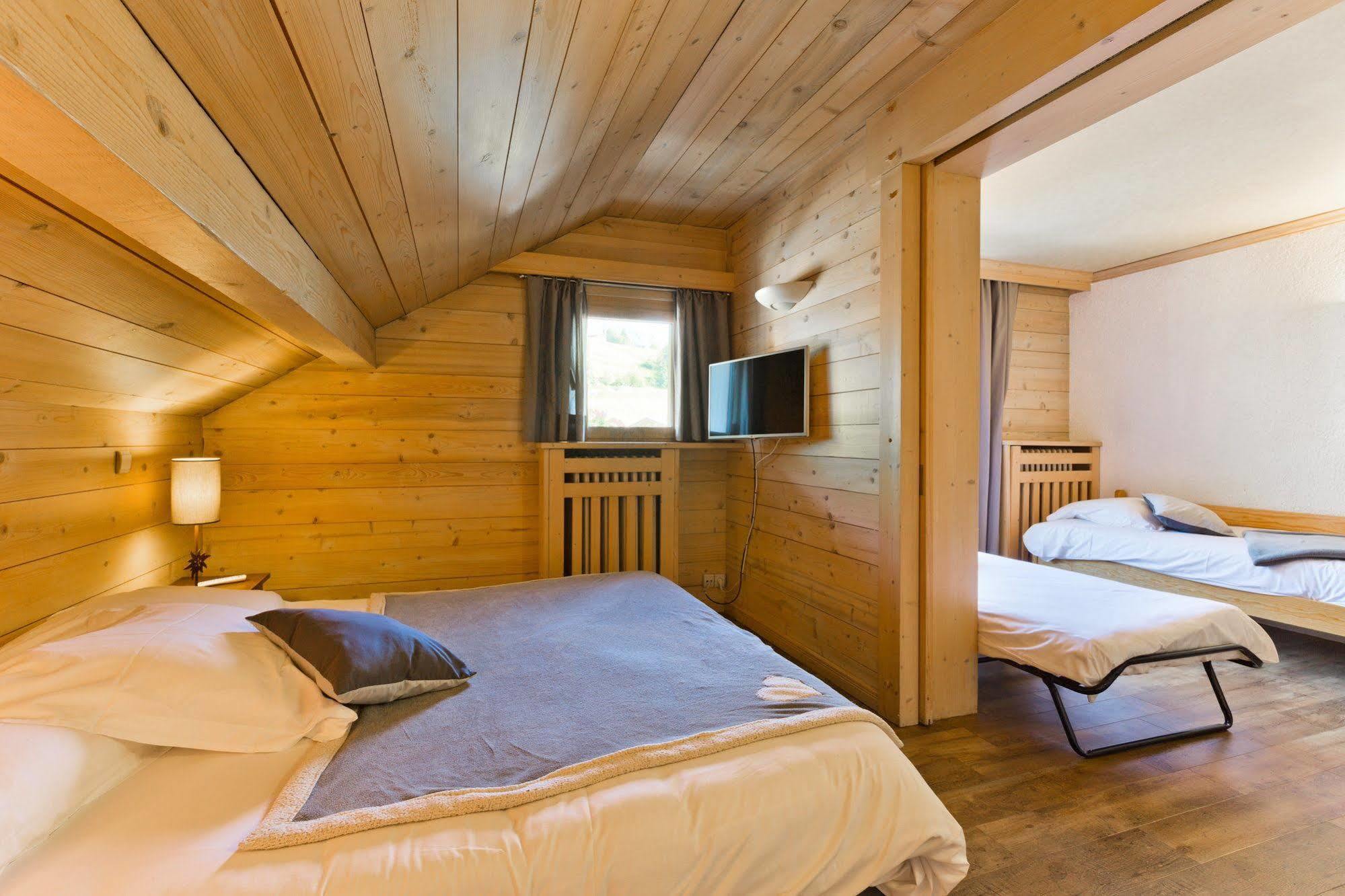 Hotel La Montagne La Clusaz Exteriér fotografie